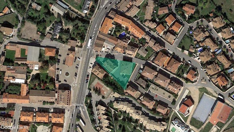 Locaux commerciaux de 135m² dans route Caserio, Torrecaballeros, Segovia