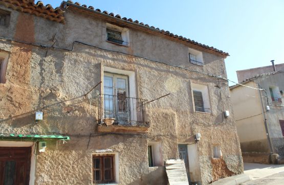 House  on street De Arriba, Santa María De Huerta