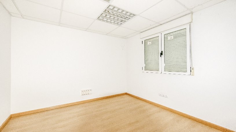 Entrepôt/Entrepôt de 1050m² dans rue Costa, Valladolid