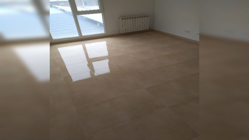 100m² Flat on street Castrillos, Medina De Rioseco, Valladolid