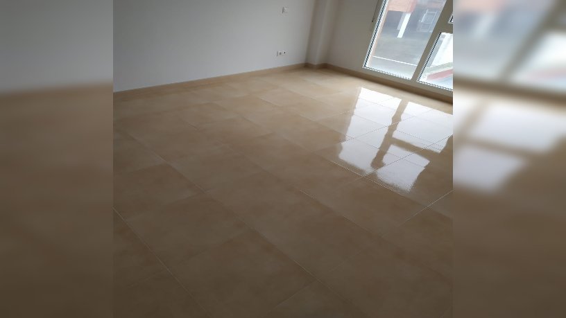 100m² Flat on street Castrillos, Medina De Rioseco, Valladolid