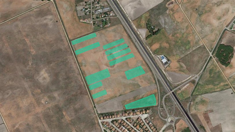 33984m² Developable land on street Sud 3, Aldeamayor De San Martín, Valladolid