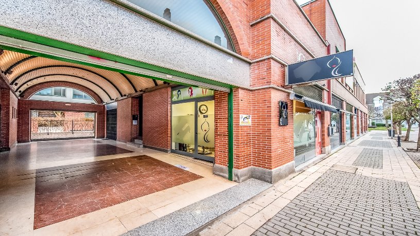 Local comercial de 35m² en paseo Perez De Ayala, Valladolid