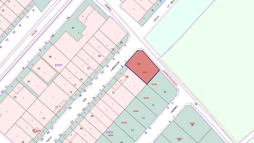 Suelo urbano de 743m² en calle Labrador, Santovenia De Pisuerga, Valladolid