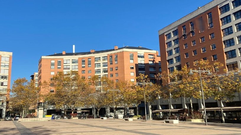 39m² Parking space on street Amadeo Arias, Valladolid