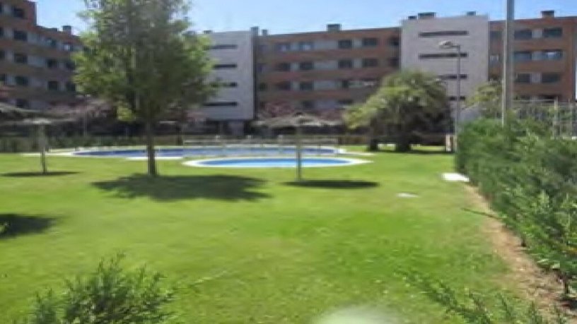 Plaza de garaje de 26m² en calle Monasterio De San Juan De La Peña 16, Valladolid