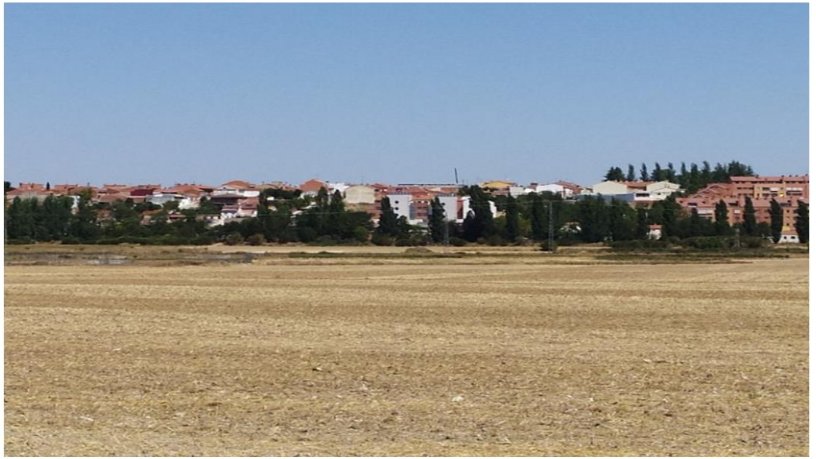 54m² Developable land on street Sector 53 Cidudad Jardín San Isidro, Valladolid