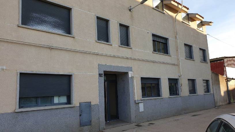 Plaza de garaje de 27m² en calle Cubillos Nº22-26, Monfarracinos, Zamora