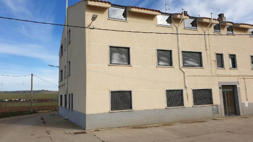 Plaza de garaje de 27m² en calle Cubillos Nº22-26, Monfarracinos, Zamora