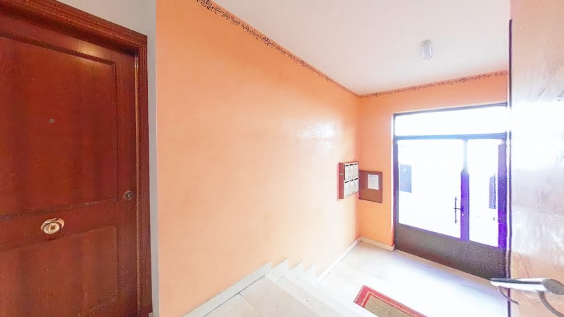 Flat in street Moreno, Zamora