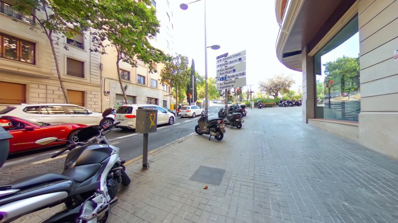 Local comercial  en paseo Sant Gervasi, Barcelona