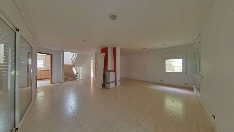 Chalet de 257m² en calle Llobregat, S/n, Parcela J7, Vallgorguina, Barcelona