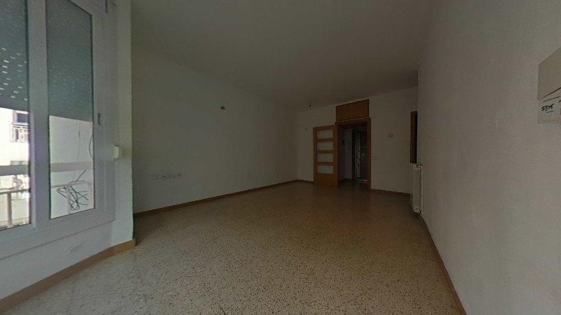 Piso de 92m² en calle Angel Guimera, Esplugues De Llobregat, Barcelona