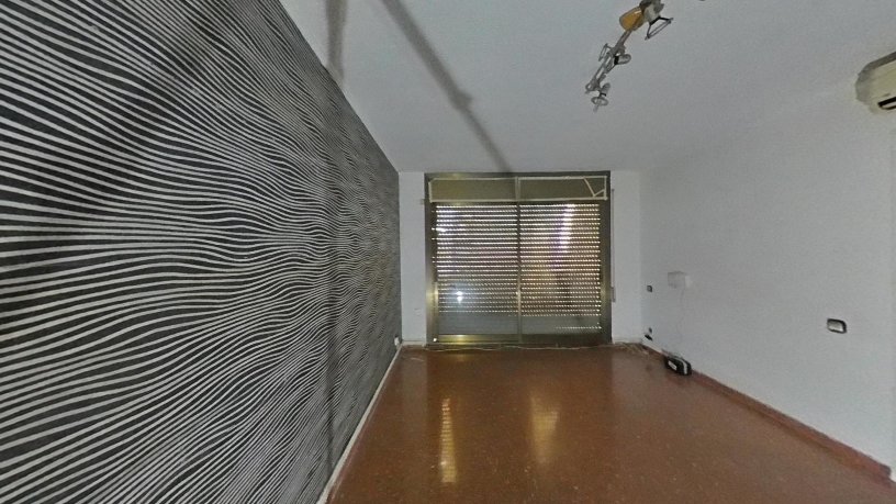 Piso de 88m² en calle Mare De Deu De Montserrat, Viladecans, Barcelona