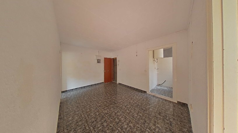 Venta de piso en Santa Coloma de Gramenet