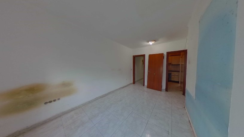 Piso en venta en calle Rellotge, Santa Coloma De Gramenet, Barcelona