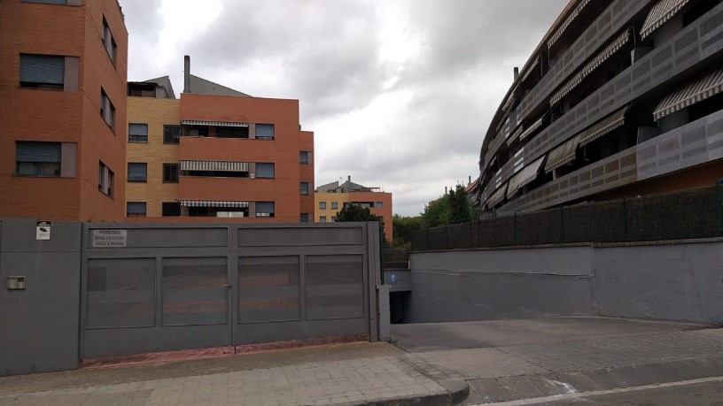 Plaza de garaje de 26m² en calle Can Sagales, Santa Perpètua De Mogoda, Barcelona