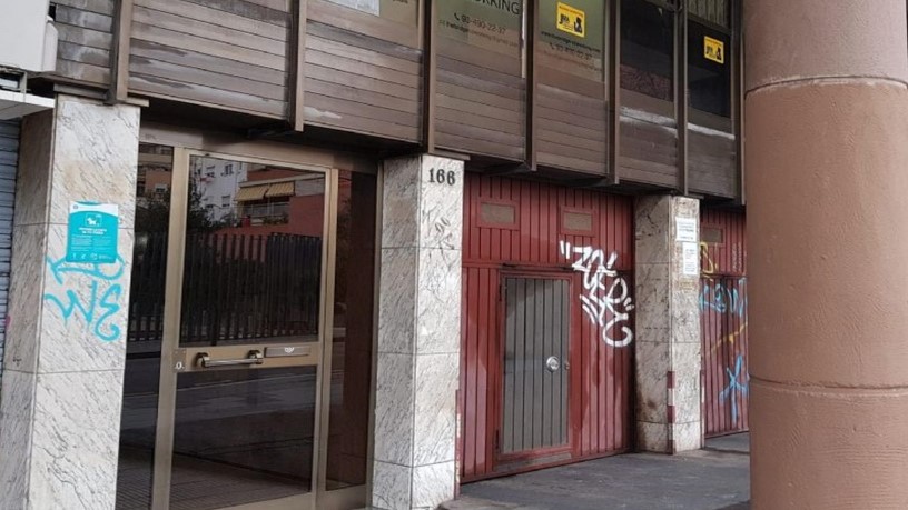 Plaza de garaje de 21m² en calle Rafael Campalans, Hospitalet De Llobregat (L), Barcelona