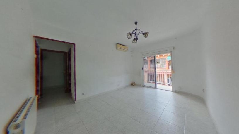 Piso de 68m² en calle Montmany, Sant Boi De Llobregat, Barcelona