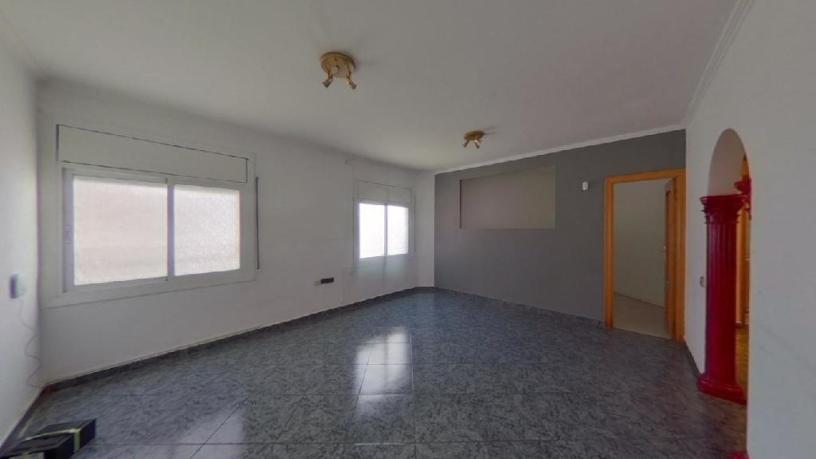 Piso de 84m² en pasaje Mila I Fontanals, Badalona, Barcelona