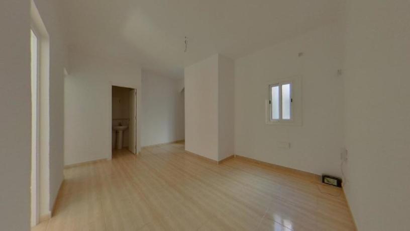 Piso de 49m² en calle Piferrer, Badalona, Barcelona