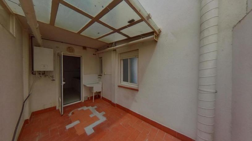 Piso de 69m² en calle Salvador Segui, Vilafranca Del Penedès, Barcelona