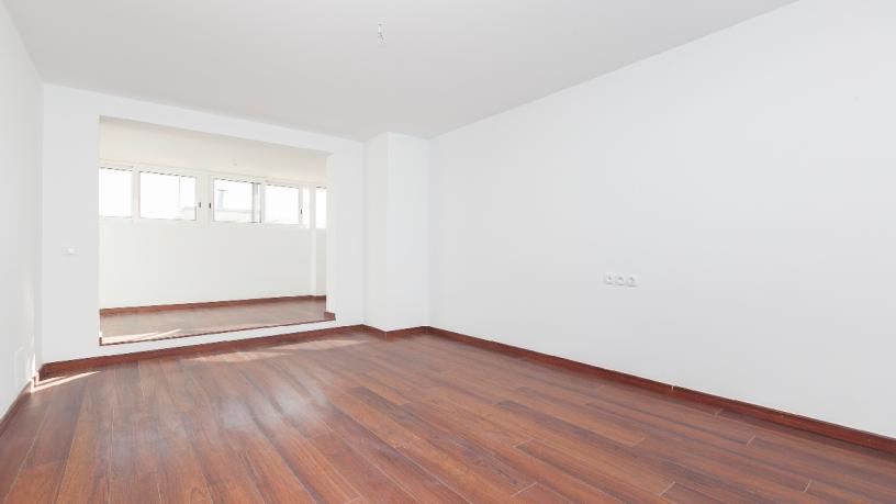 Piso de 54m² en calle Josep Gras, Esplugues De Llobregat, Barcelona