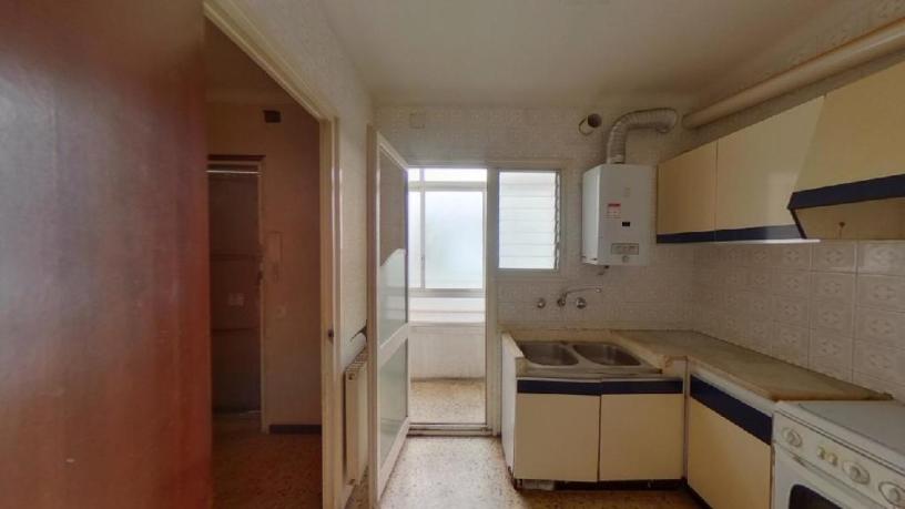 87m² Flat on street Barcelona, Manresa, Barcelona