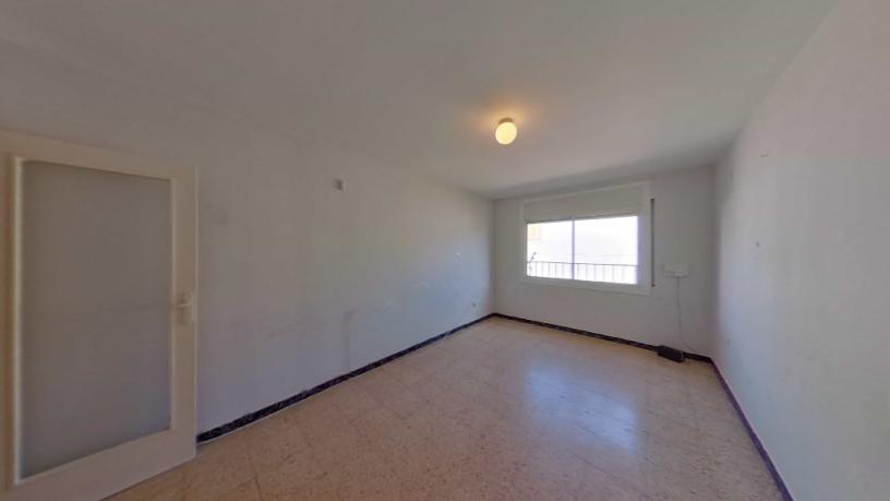 77m² Flat on street Sant Jordi, Mollet Del Vallès, Barcelona