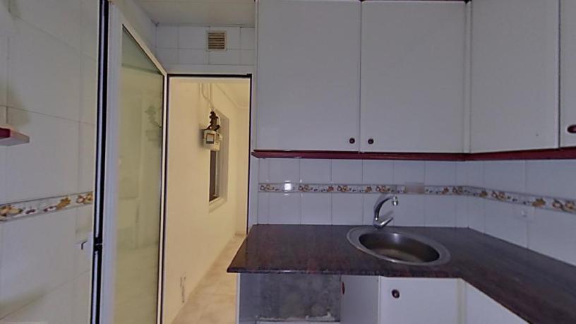 Appartement de 80m² dans rue Sant Carles, Igualada, Barcelona