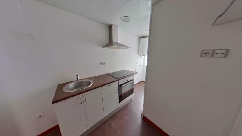 Piso de 60m² en calle Tamarit, Ripollet, Barcelona