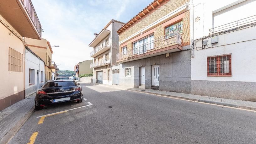 Plaza de garaje de 16m² en calle Diputacio, Navarcles, Barcelona