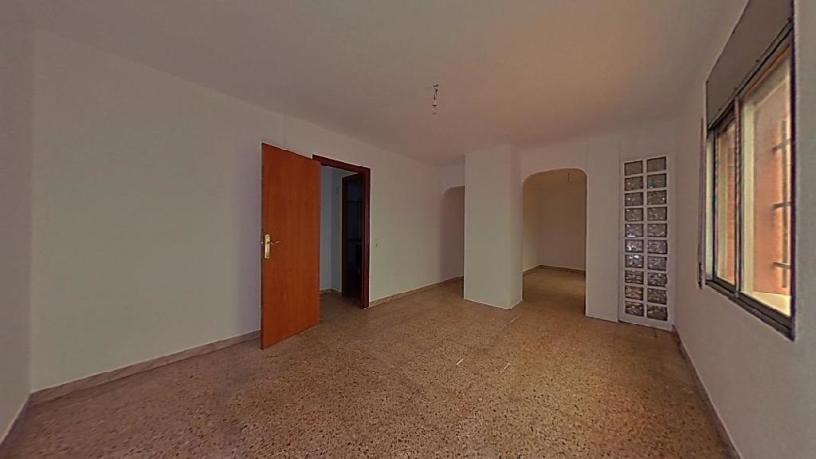 Piso de 89m² en calle Balmes, Ripollet, Barcelona