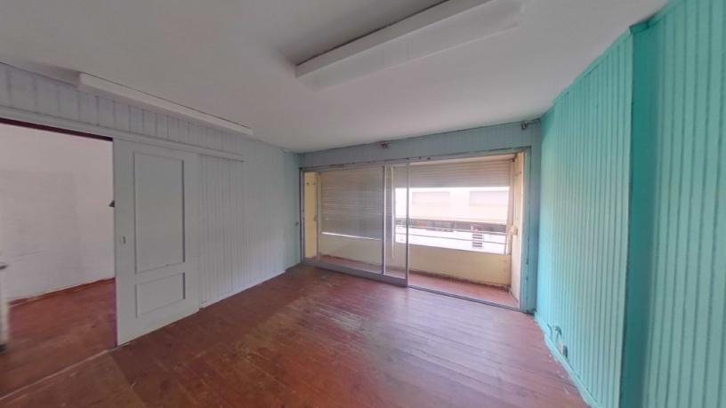 97m² Flat on avenue Barbera, Sabadell, Barcelona