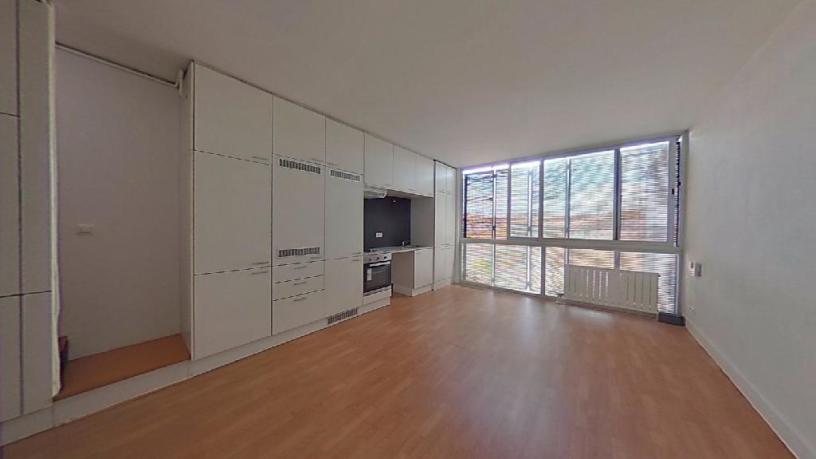 146m² Flat on road Molins De Rei, Sabadell, Barcelona