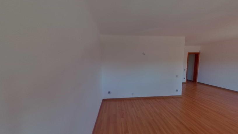 Piso de 73m² en calle Constitucio, Sant Feliu De Llobregat, Barcelona