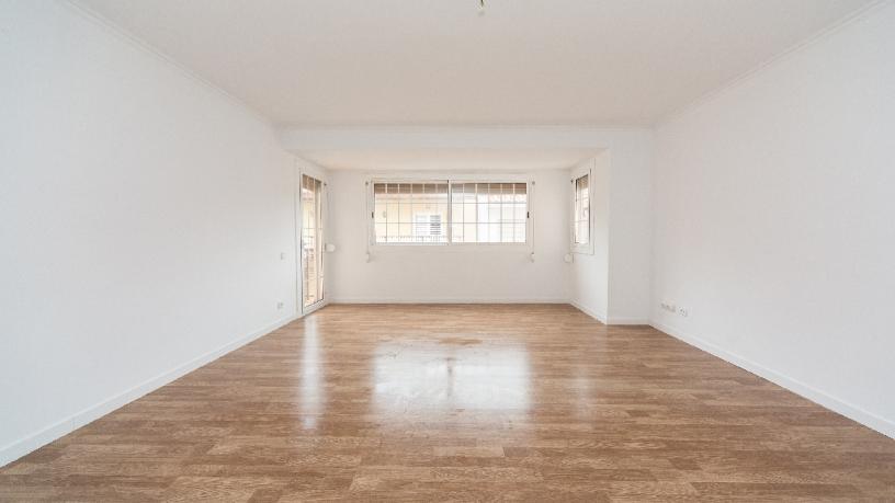 Piso de 104m² en calle Angel Guimera, Sant Pere De Ribes, Barcelona