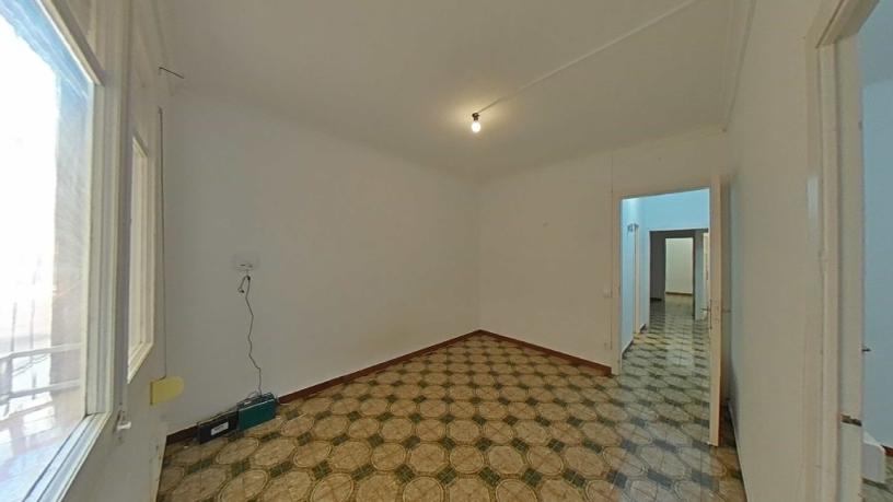 80m² Flat on street Corsega, Barcelona