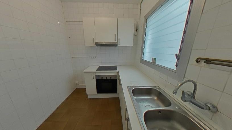 Appartement de 80m² dans rue Corsega, Barcelona