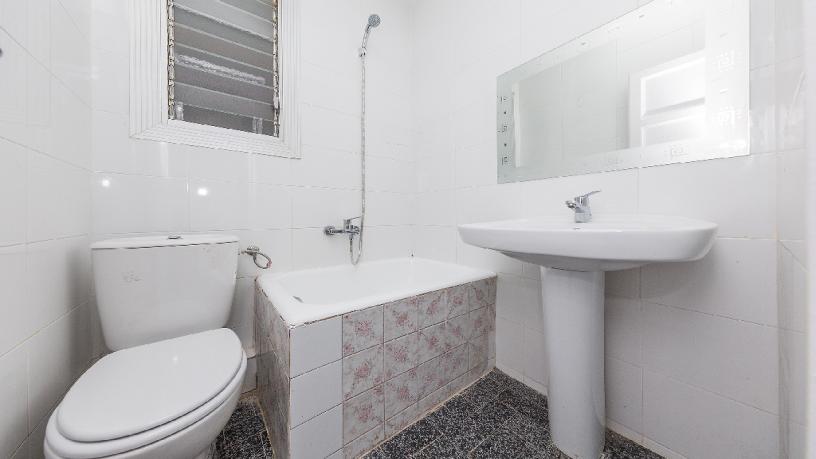 Appartement de 80m² dans rue Corsega, Barcelona