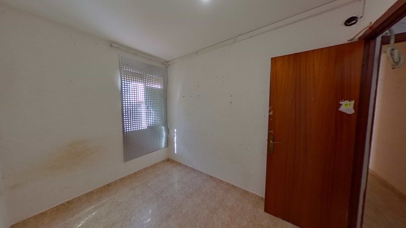 Piso de 66m² en calle Cedre, Cornellà De Llobregat, Barcelona