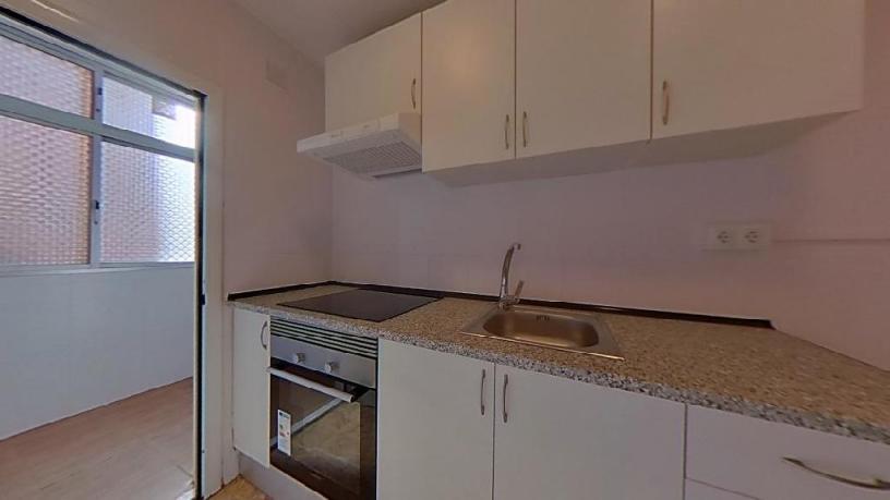 Appartement de 65m² dans rue Bruc, Cornellà De Llobregat, Barcelona