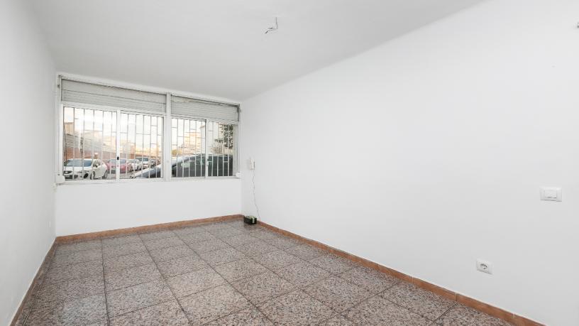 Appartement de 54m² dans rue Castanyer, Cornellà De Llobregat, Barcelona