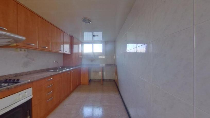 94m² Others on avenue Mare De Deu De Bellvitge, Hospitalet De Llobregat (L), Barcelona