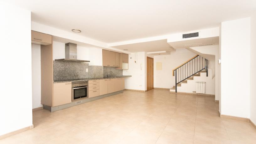 95m² Flat on street Villar, Barcelona