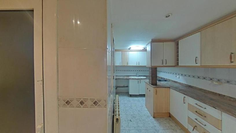 141m² Flat on street Mossen Jacint Verdaguer, Sant Vicenç Dels Horts, Barcelona