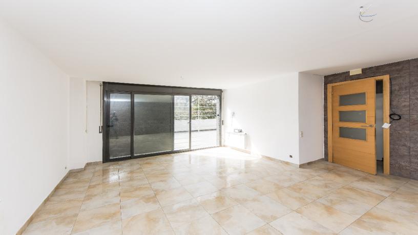 Adosado de 236m² en calle Morera, Sant Pere De Vilamajor, Barcelona