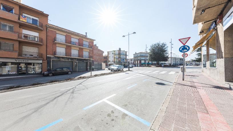 Plaza de garaje de 33m² en calle Montseny, Manlleu, Barcelona