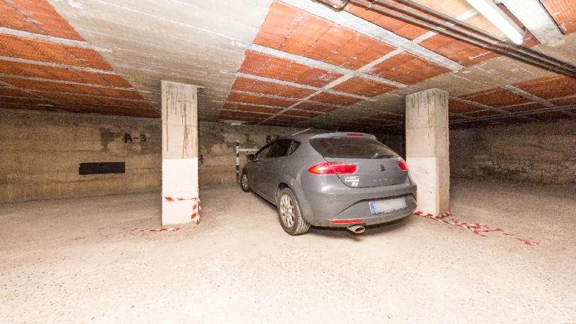 Parking space  on street Montseny, Manlleu