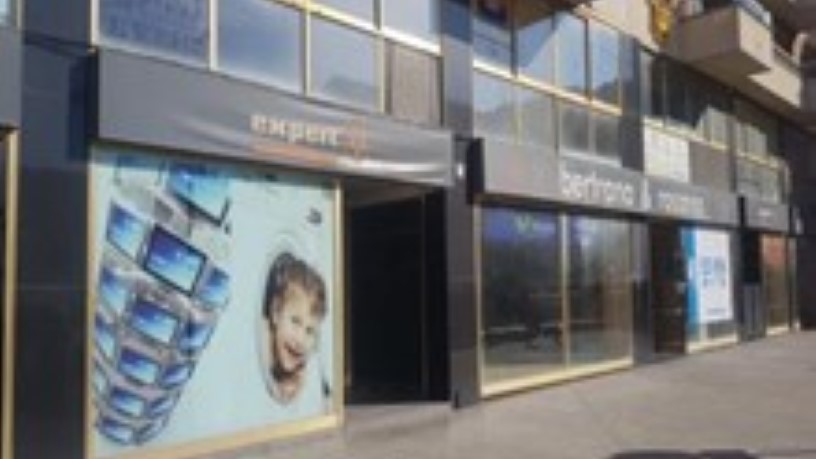 Commercial premises on road Manlleu, Vic